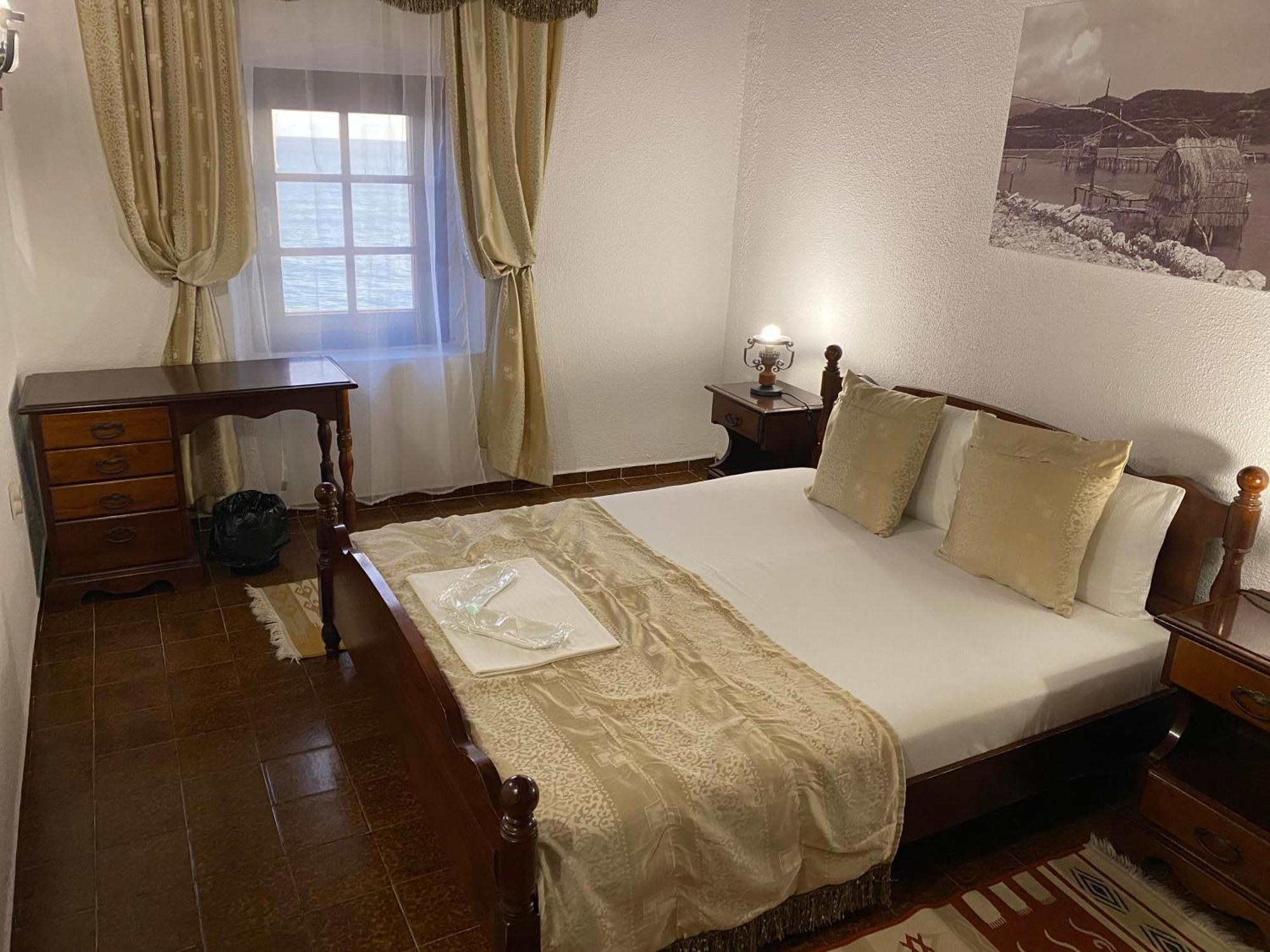 Hotel Kulla E Balshajve Ulcinj Exteriér fotografie